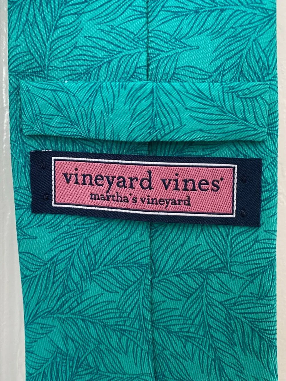 Vineyard Vines Tonal Palms Aquinna Aqua Silk Tie USA NWT